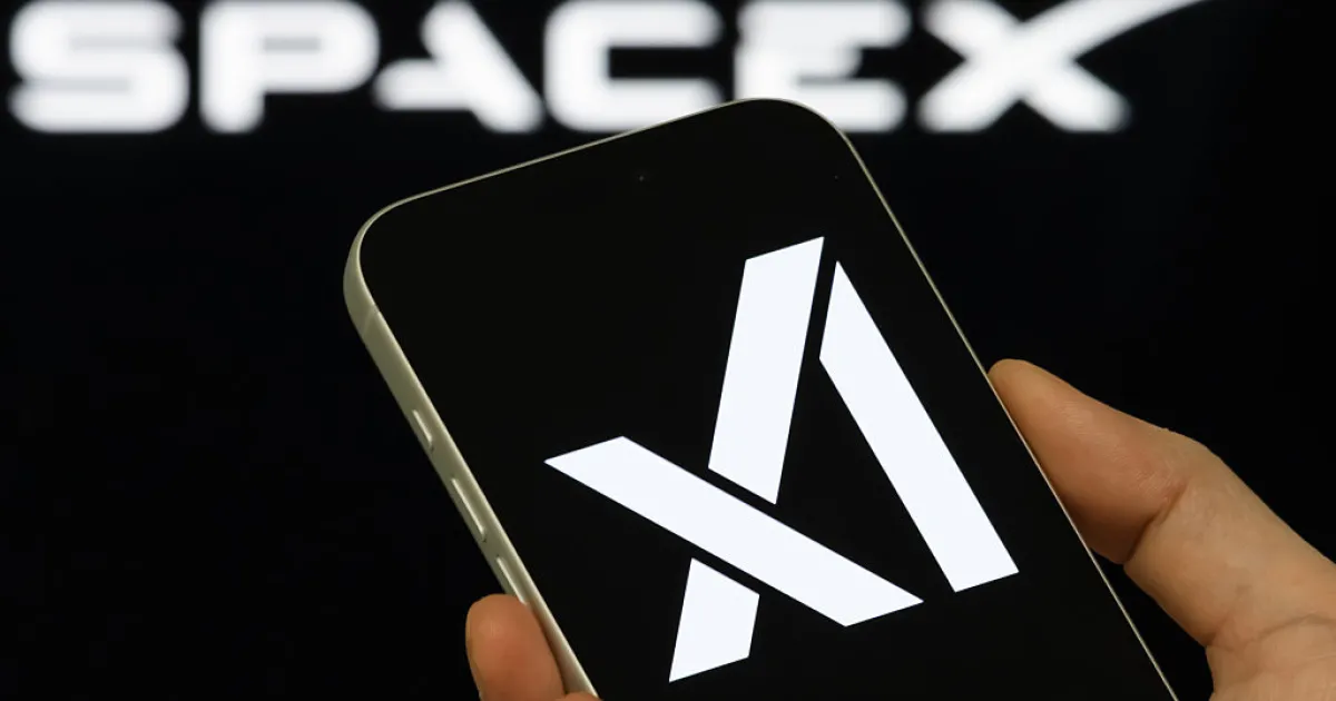 SpaceX alerte sur les risques liés à l'eau pour ses data centers