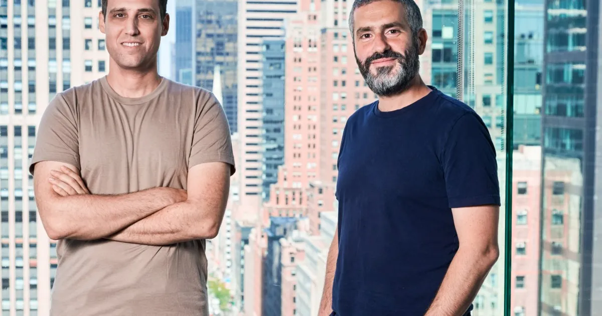 Coralogix lève 200M$ pour surveiller les agents IA