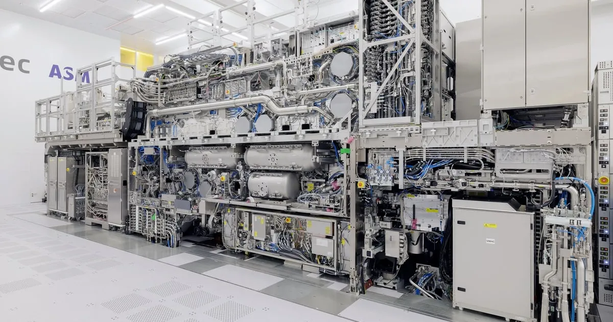 ASML booste sa production de machines EUV clés pour l'IA